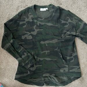 Camouflage sweatshirt top